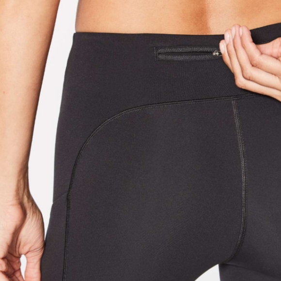 Lululemon Speed up crop size 4 - Picture 3 of 9